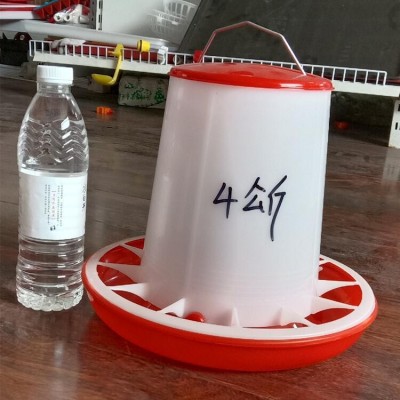 定制连体加厚料桶小鸡喂食器养殖自动喂料 鸡料桶 鸡用饲料桶图5