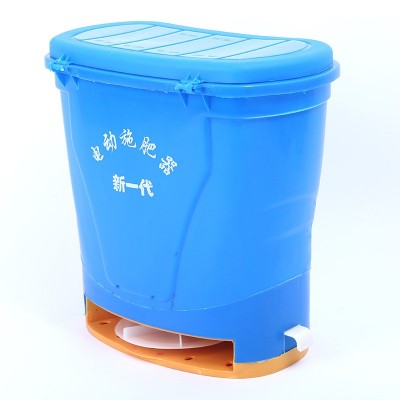 电动施肥器前抱式手柄式施肥机农用撒肥器撒肥机鱼塘投饵机水肥机图5