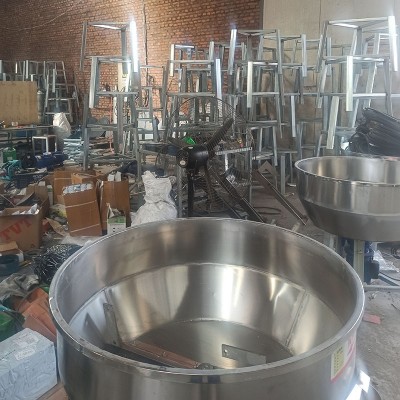 定制立式螺旋搅拌机加厚不锈钢电动多用途饲料食品颗粒混合拌料机图3