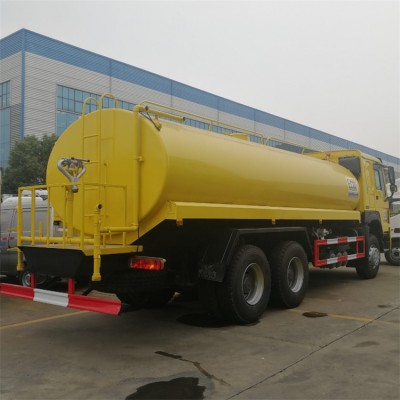 出口乌干达洒水车 20吨重汽豪沃后双桥洒水车20立方 20吨洒水车图3