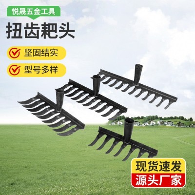 厂家供应多齿钉耙翻地松土耙搂草锄草耙多功能铁耙农用耙子批发图5